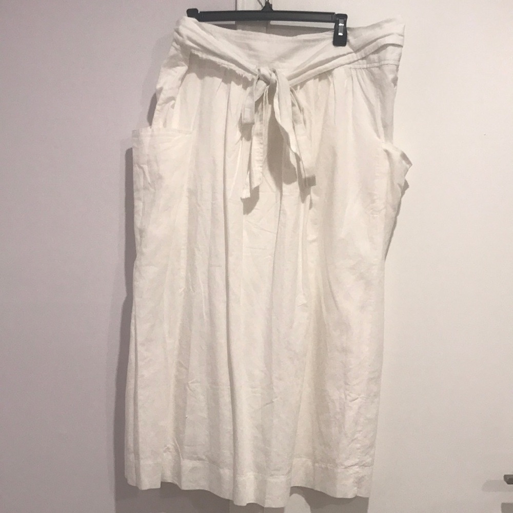 Beautiful white linen midi skirt